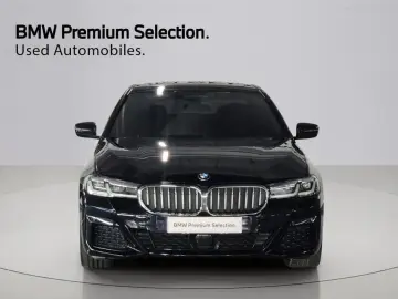 2022 BMW 5 серии с пробегом 39 783 км