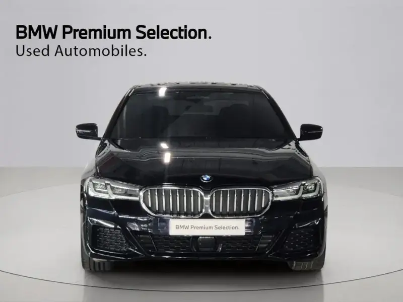 2022 BMW 5 серии с пробегом 39 783 км