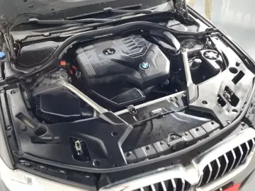 2022 BMW 5 серии с пробегом 42 373 км