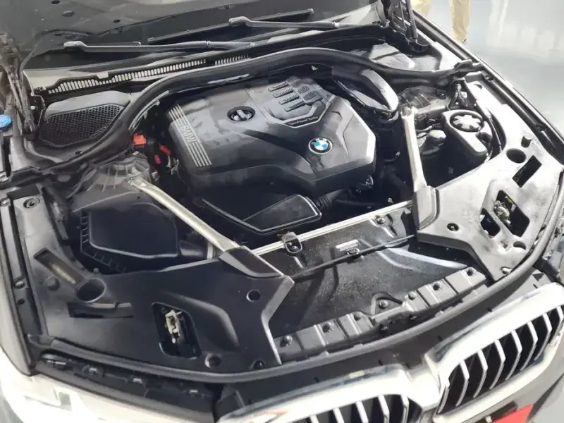 2022 BMW 5 серии с пробегом 42 373 км
