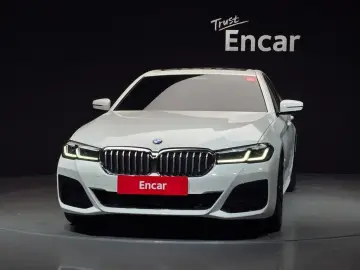 2022 BMW 5 серии с пробегом 68 988 км