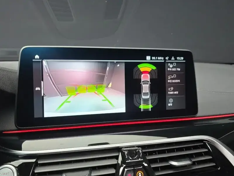 2022 BMW 5 серии с пробегом 68 988 км