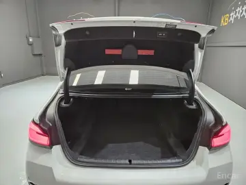2022 BMW 5 серии с пробегом 80 211 км