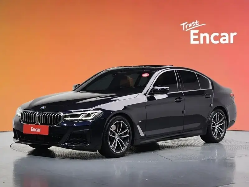 2022 BMW 5 серии с пробегом 37 985 км