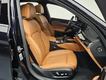 2022 BMW 5 серии с пробегом 37 985 км