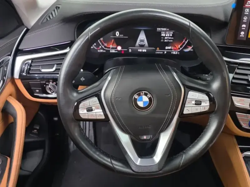 2022 BMW 5 серии с пробегом 79 404 км