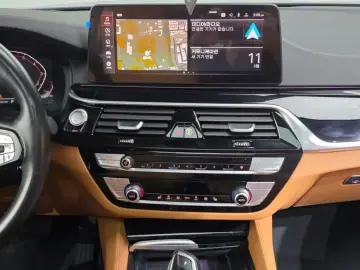 2022 BMW 5 серии с пробегом 79 404 км