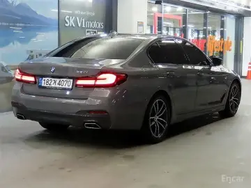 2022 BMW 5 серии с пробегом 71 703 км