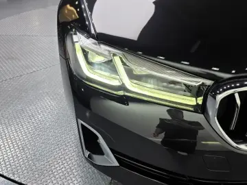 2022 BMW 5 серии с пробегом 79 404 км