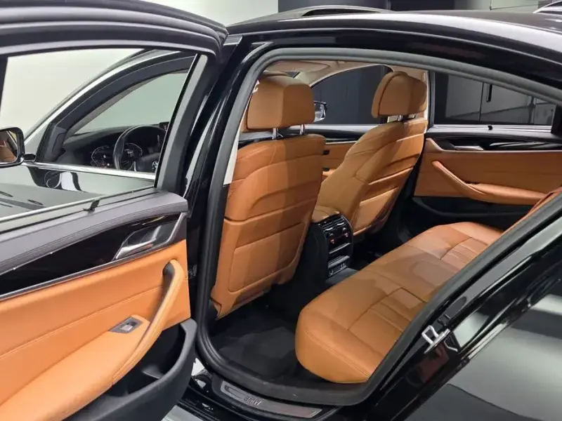 2022 BMW 5 серии с пробегом 79 404 км