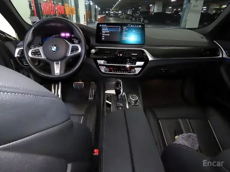 2022 BMW 5 серии с пробегом 71 703 км