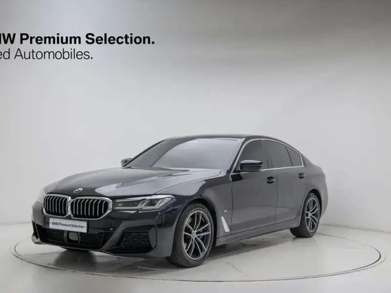 2022 BMW 5 серии с пробегом 47 086 км