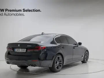 2022 BMW 5 серии с пробегом 47 086 км