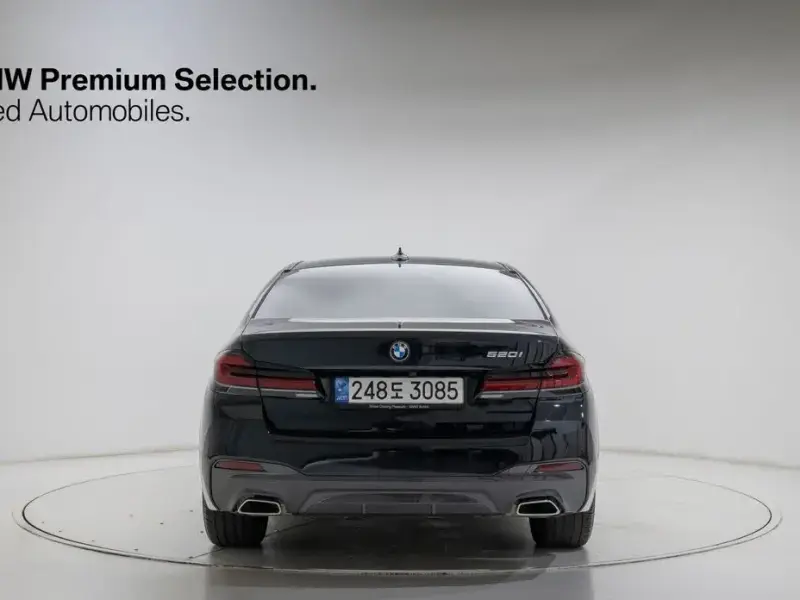 2022 BMW 5 серии с пробегом 47 086 км
