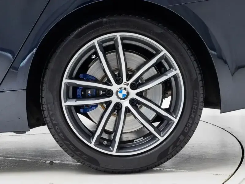 2022 BMW 5 серии с пробегом 47 086 км