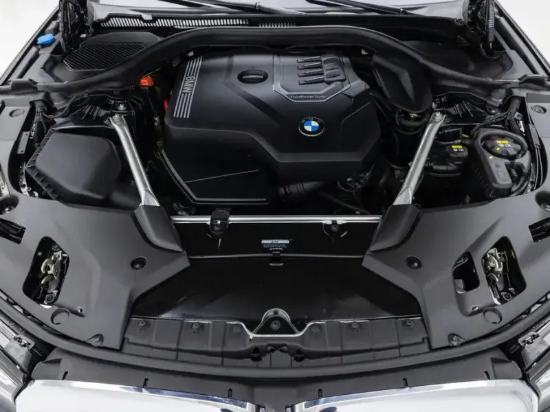 2022 BMW 5 серии с пробегом 47 086 км
