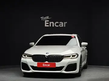 2022 BMW 5 серии с пробегом 29 809 км
