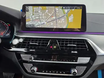 2022 BMW 5 серии с пробегом 29 809 км