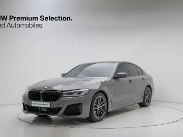 2022 BMW 5 серии с пробегом 52 700 км