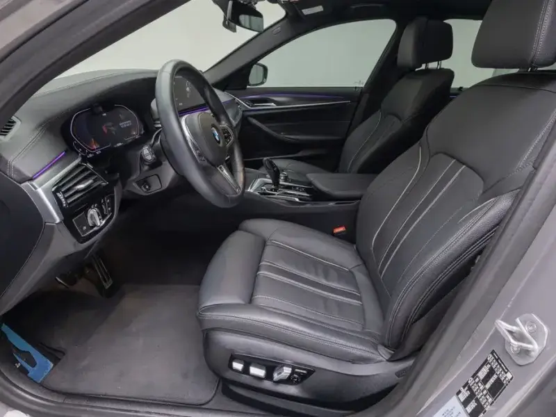 2022 BMW 5 серии с пробегом 52 700 км