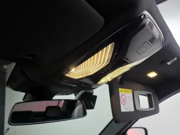 2022 BMW 5 серии с пробегом 9 896 км