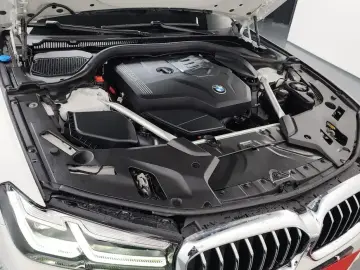 2022 BMW 5 серии с пробегом 11 316 км