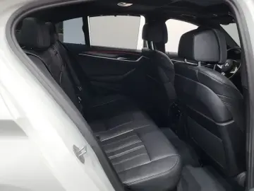 2022 BMW 5 серии с пробегом 11 316 км