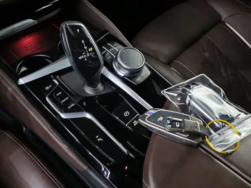 2022 BMW 5 серии с пробегом 46 114 км