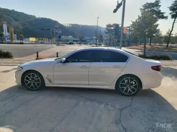 2022 BMW 5 серии с пробегом 66 550 км