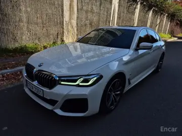 2022 BMW 5 серии с пробегом 50 900 км