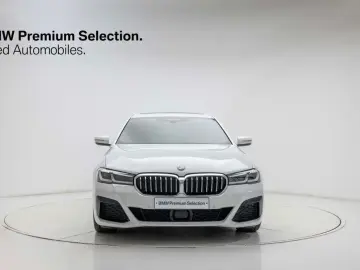 2022 BMW 5 серии с пробегом 74 403 км