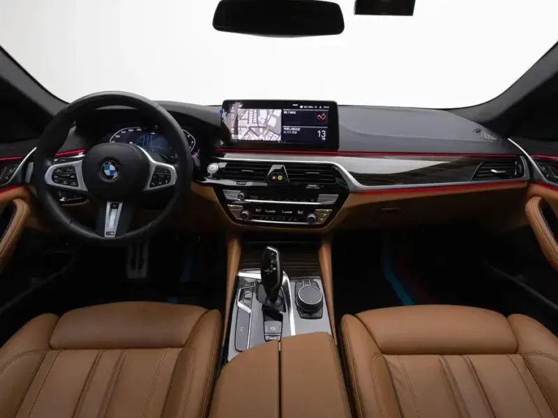 2022 BMW 5 серии с пробегом 74 403 км