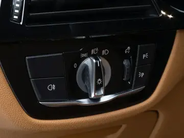 2022 BMW 5 серии с пробегом 74 403 км