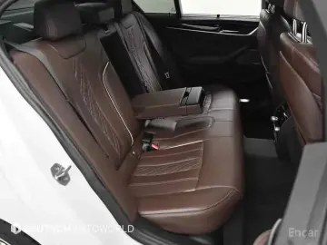 2022 BMW 5 серии с пробегом 74 890 км