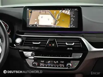2022 BMW 5 серии с пробегом 74 890 км