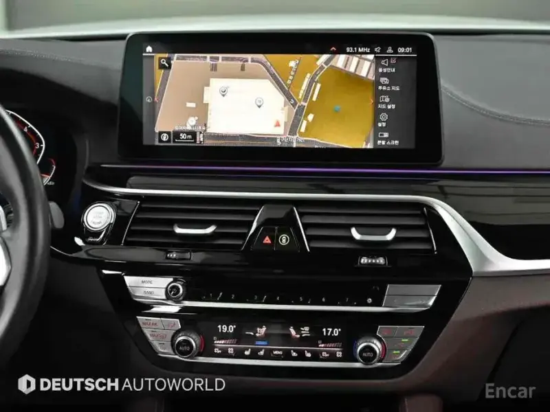 2022 BMW 5 серии с пробегом 74 890 км