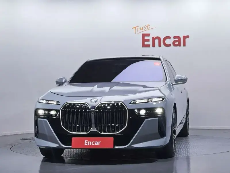 2025 BMW 7 серии с пробегом 2 428 км