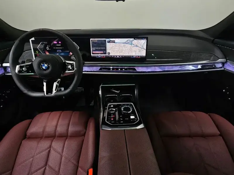 2025 BMW 7 серии с пробегом 2 428 км