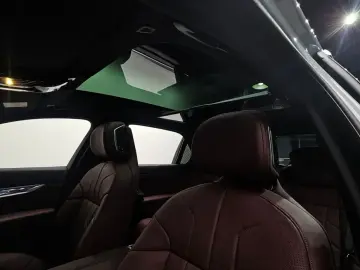2025 BMW 7 серии с пробегом 2 428 км