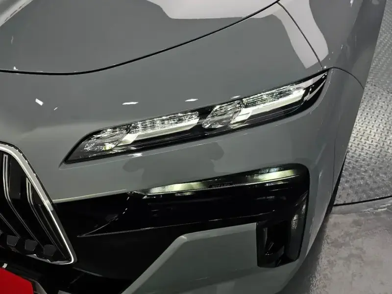 2025 BMW 7 серии с пробегом 2 428 км