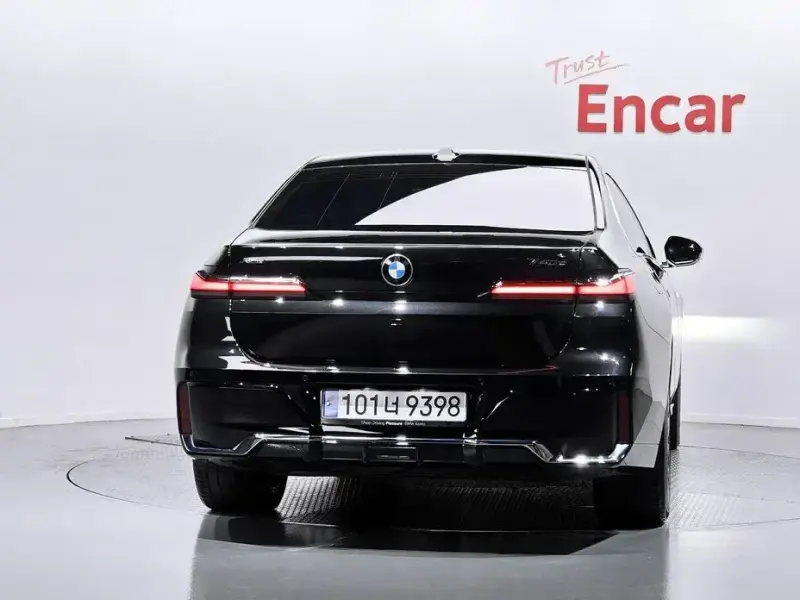 2025 BMW 7 серии с пробегом 11 146 км