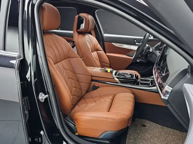 2025 BMW 7 серии с пробегом 11 146 км