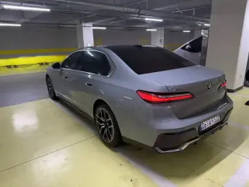 2024 BMW 7 серии с пробегом 22 000 км