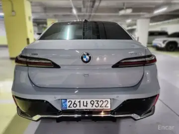 2024 BMW 7 серии с пробегом 22 000 км