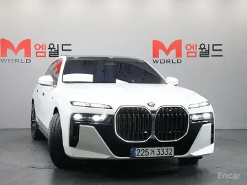 2024 BMW 7 серии с пробегом 21 589 км