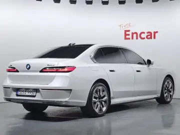 2023 BMW 7 серии с пробегом 16 601 км