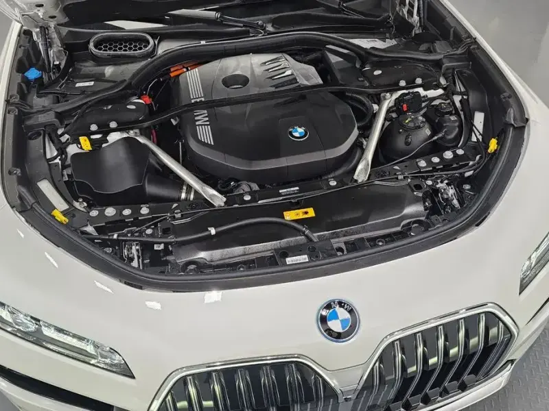 2023 BMW 7 серии с пробегом 16 601 км