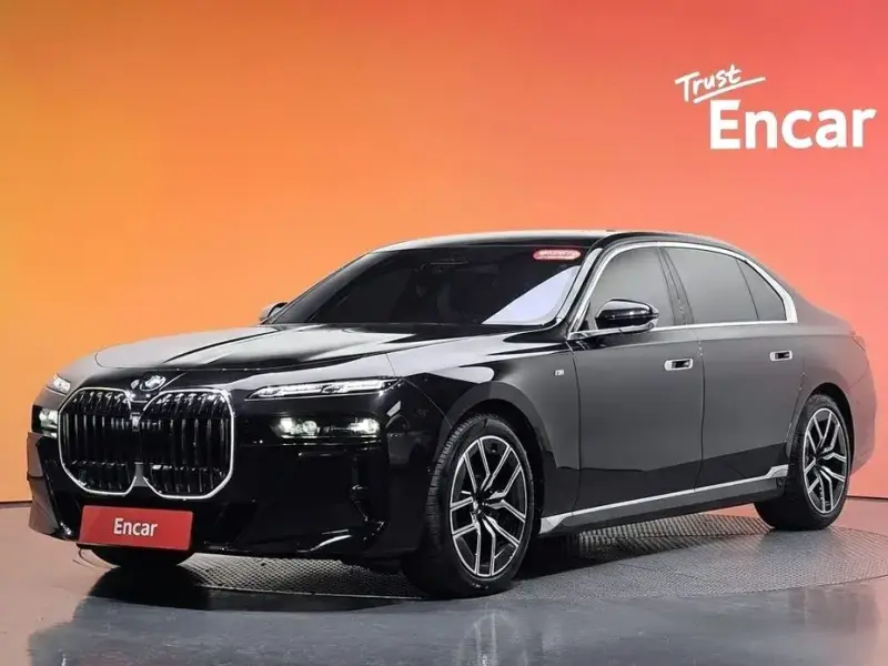 2025 BMW 7 серии с пробегом 4 475 км