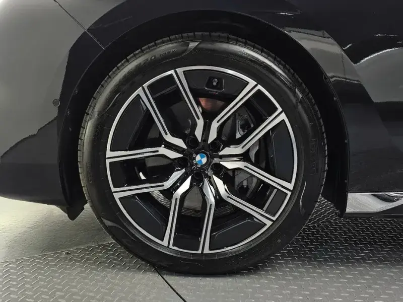 2025 BMW 7 серии с пробегом 4 475 км