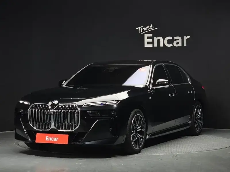 2025 BMW 7 серии с пробегом 4 501 км